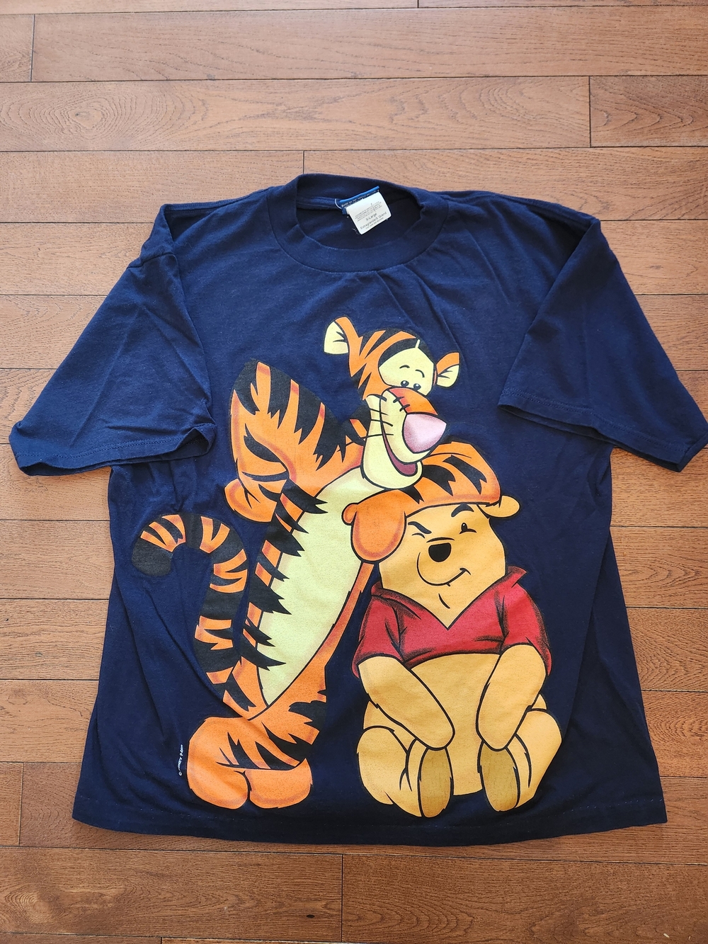 Vintage Disney Navy T-Shirt with Winnie the Pooh & Tigger Graphic